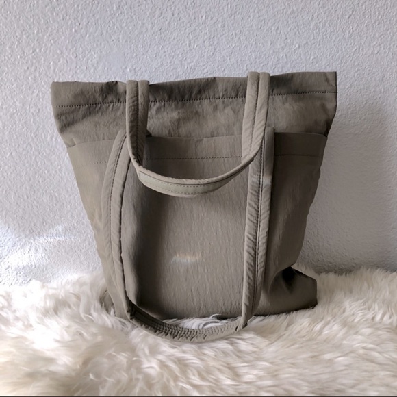 SOLD!!!Lululemon gym bag tote - Picture 2 of 5